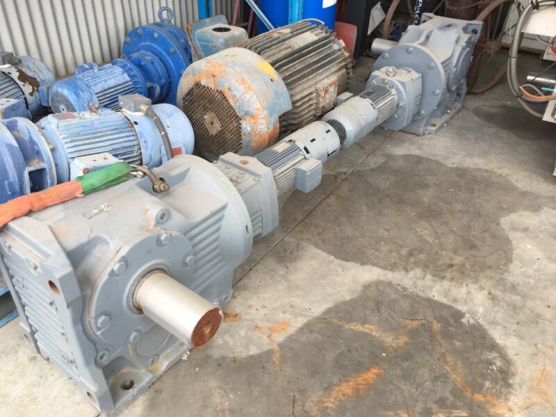 Gearbox SEW for main drive in Abattoirs - Image 4