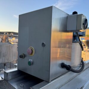 Tank SS with Stirrer 3 Kw Motor 950mm high x 800mm Dia - Image 3