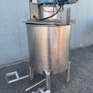 Tank SS with Stirrer 3 Kw Motor 950mm high x 800mm Dia - Image 6