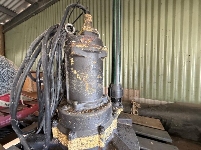 Aerator Submersible Tsurumi 80 TRN 47.5 Two available - Image 13
