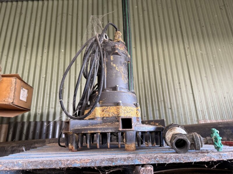 Aerator Submersible Tsurumi 80 TRN 47.5 Two available - Image 8