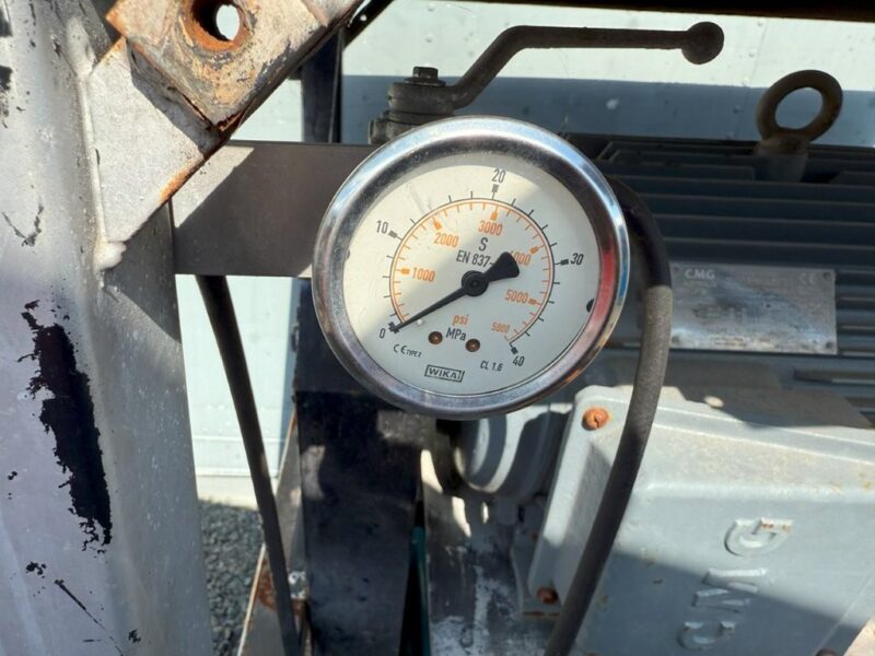 Pump Wash Down Cat Pump Model 3520 Motor 30 Kw - Image 6