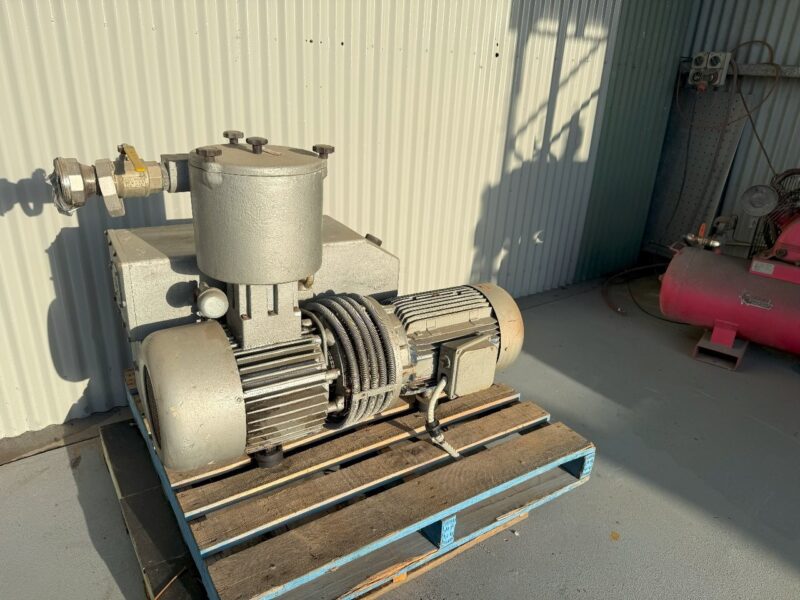 Vac Pump Busch Model 400 11 Kw Motor